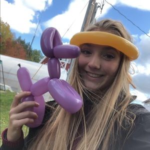 Meet your Posher, Grace